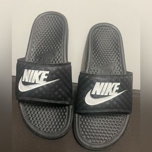 Nike Slides Mens Size 8 - But They Run Small